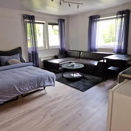 3 Apartment *